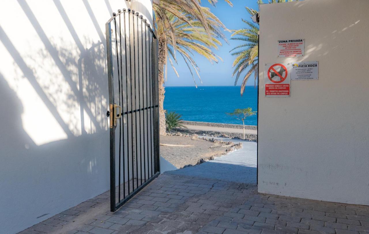 Apartamento Eduardo A Primera Linea Del Mar Costa Teguise Exteriör bild